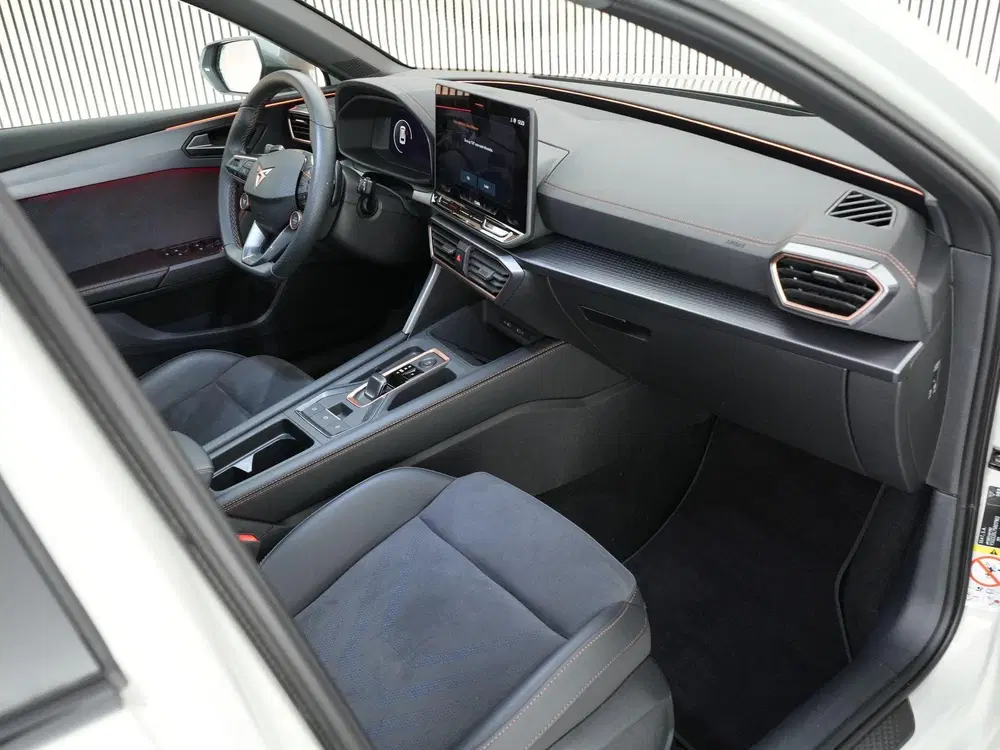 Cupra Leon 1.5 TSI e-Hybrid Business uit 2025, foto 3
