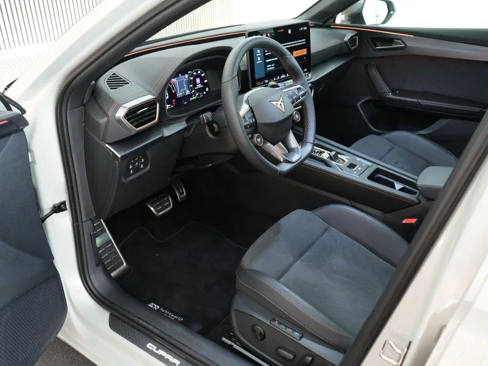 Cupra Leon 1.5 TSI e-Hybrid Business uit 2025, foto 8