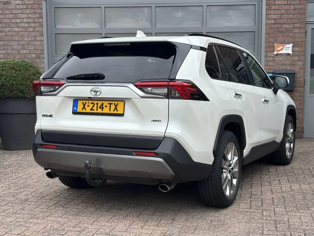 Toyota RAV4 2.0 VVT-iE Executive Trekhaak. (bj 2019) uit 2019, foto 3