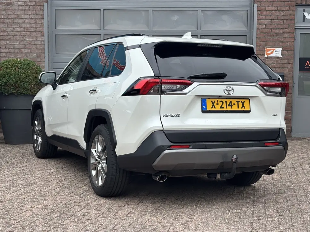 Toyota RAV4 2.0 VVT-iE Executive Trekhaak. (bj 2019) uit 2019, foto 8