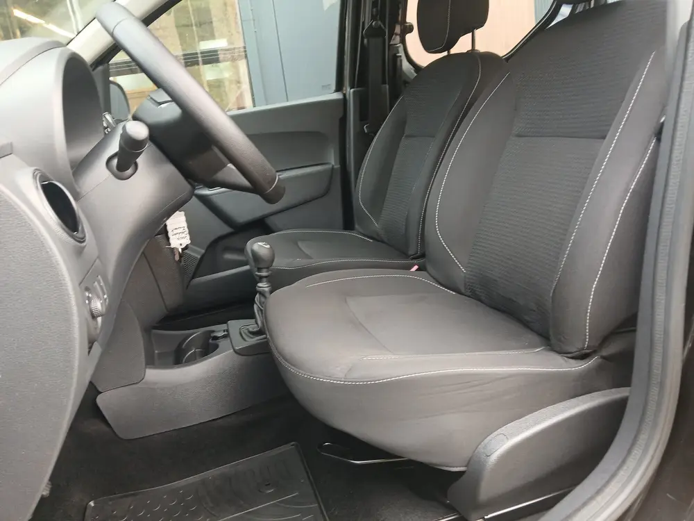 Dacia Dokker 1.3 TCe Ambiance / trekhaak / all season / navi uit 2019, foto 7