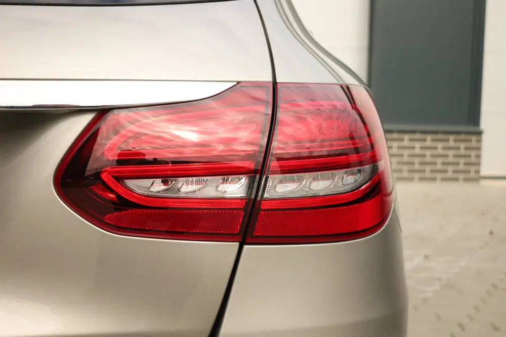 Mercedes-Benz C-Klasse 180 Business Solution AMG Pano uit 2020, foto 10