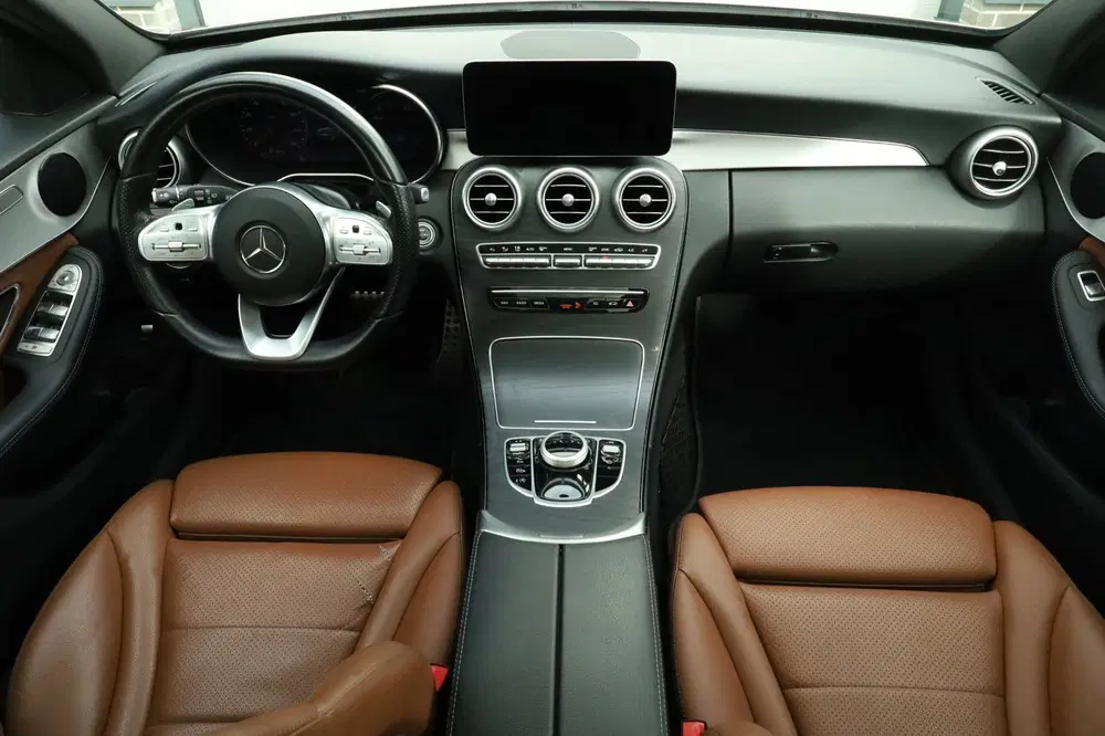 Mercedes-Benz C-Klasse 180 Business Solution AMG Pano uit 2020, foto 13