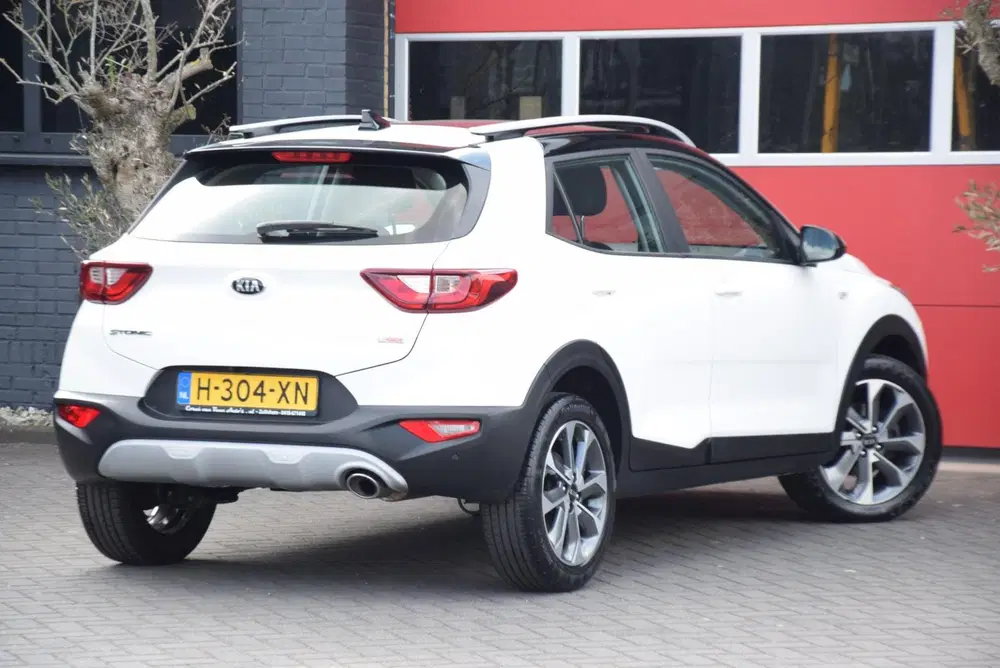 Kia Stonic 1.0 T-GDi DynamicLine 2020 Navi carplay Ca uit 2020, foto 2