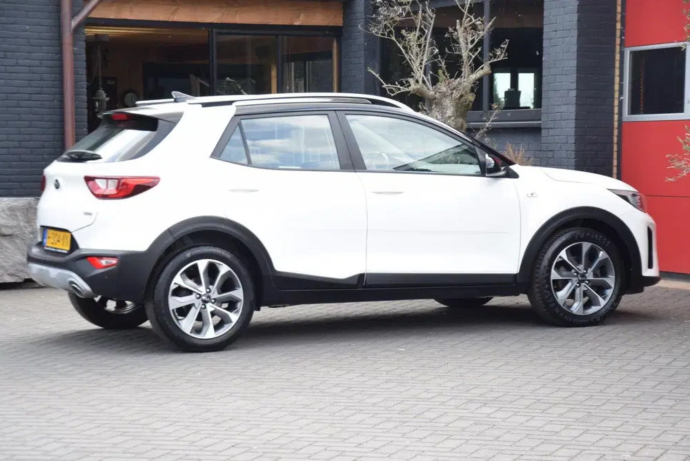Kia Stonic 1.0 T-GDi DynamicLine 2020 Navi carplay Ca uit 2020, foto 5
