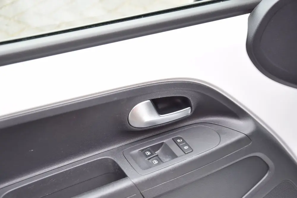 Volkswagen Up! 1.0 5D BMT move up! 2021 5 Deurs Airco Naviga uit 2021, foto 8