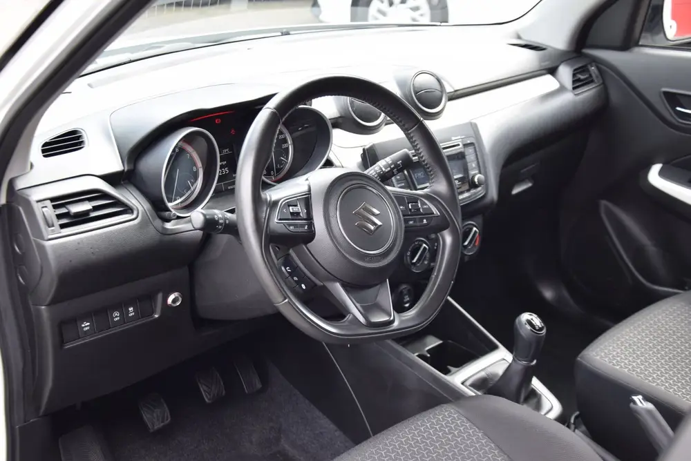Suzuki Swift 1.2 Comfort Smart Hybrid 2022 cruise contr uit 2022, foto 7