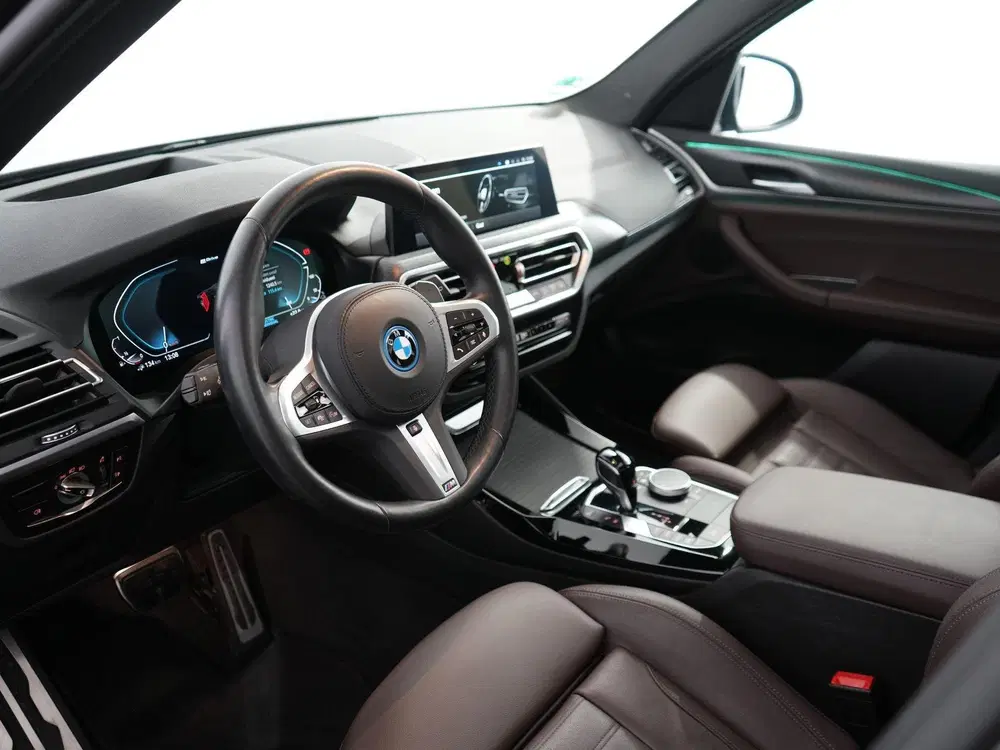 BMW X3 xDrive30e uit 2023, foto 7