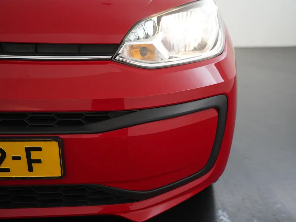 Volkswagen Up! 1.0 BMT take up! | Airco | Zondag Open! uit 2019, foto 13