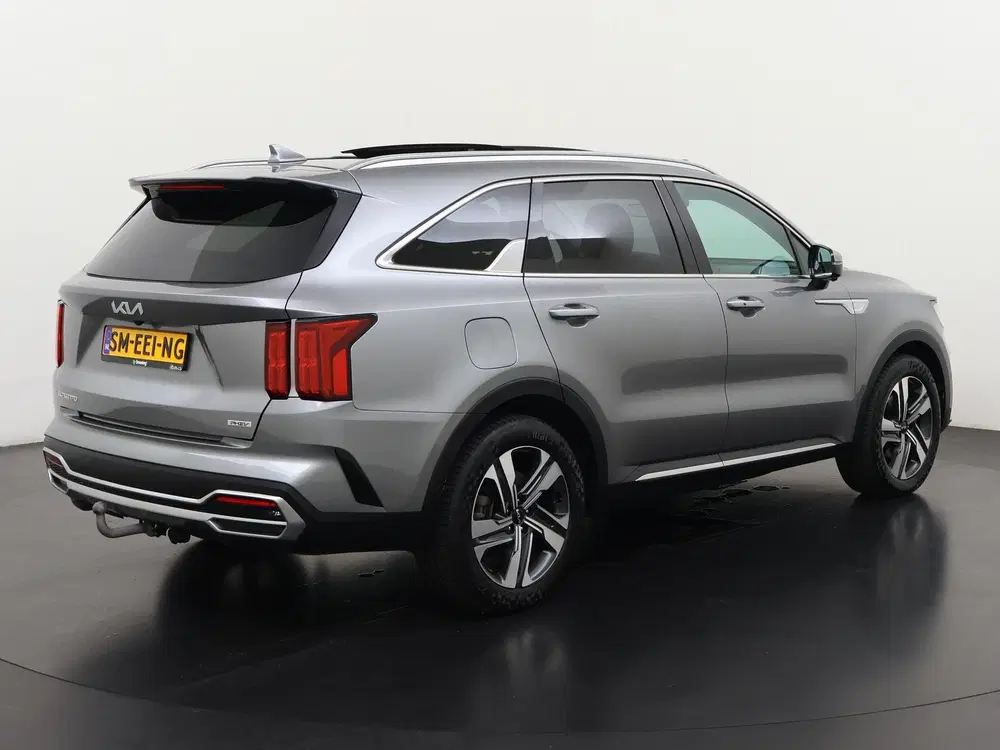 Kia Sorento 1.6 T-GDI Plug-in Hybrid 4WD ExecutiveLine uit 2024, foto 4