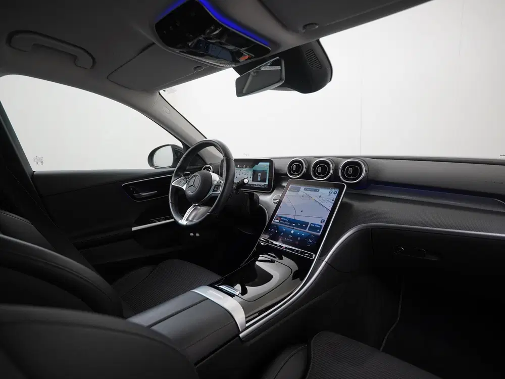 Mercedes-Benz C-Klasse 300e Avantgarde uit 2023, foto 2