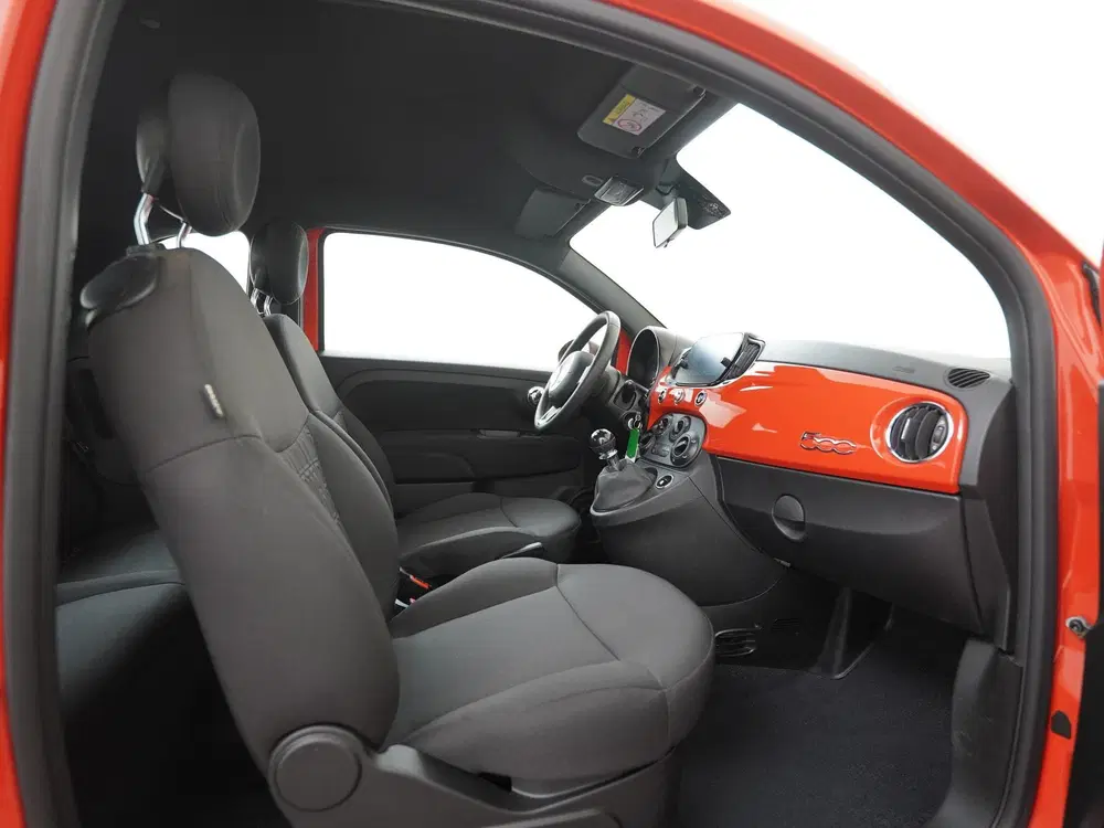 Fiat 500 1.0 Hybrid Cult uit 2023, foto 3