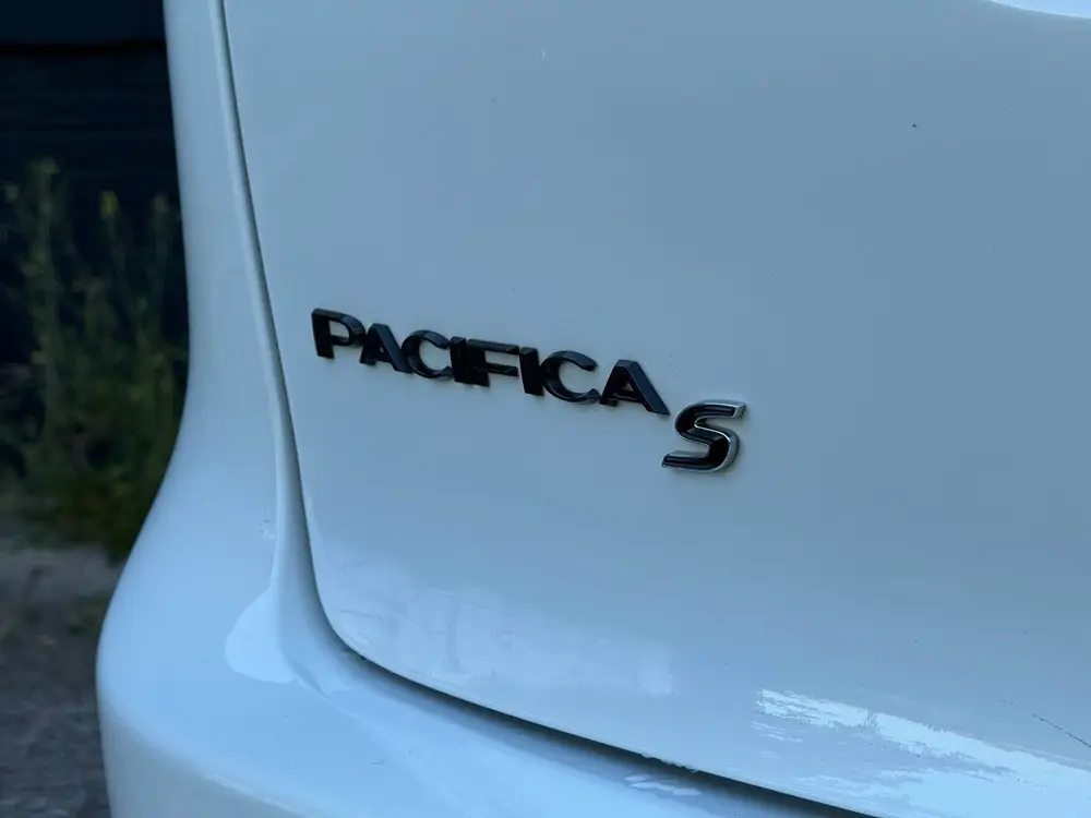 Chrysler Pacifica Pacifica S Hybrid 2020 uit 2020, foto 6