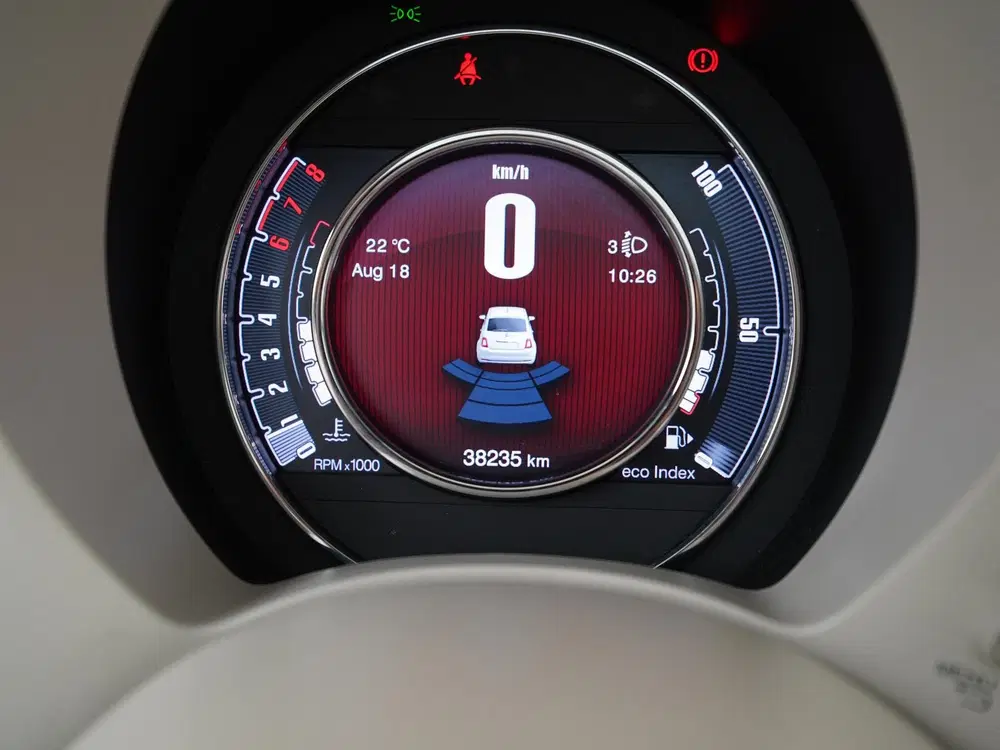 Fiat 500 1.0 Hybrid Dolcevita uit 2022, foto 19