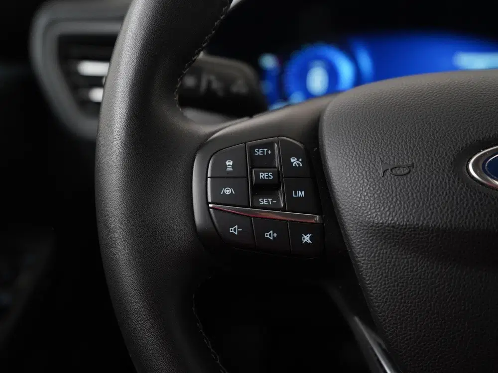 Ford Kuga 2.5 PHEV Vignale uit 2022, foto 9