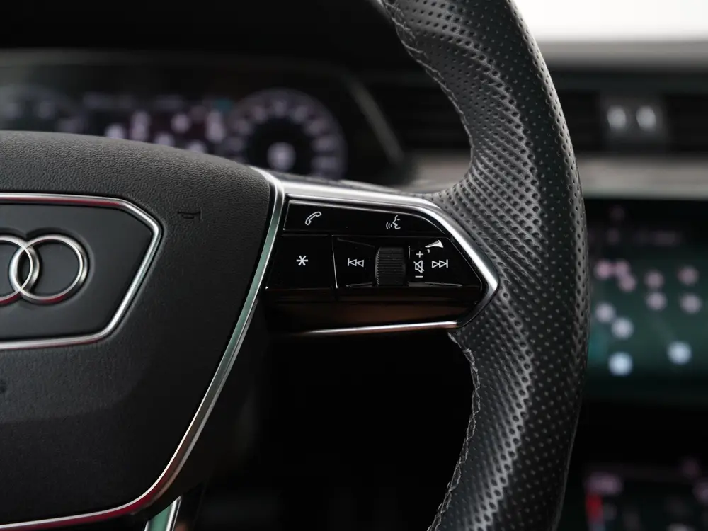 Audi e-tron 55 quattro S-Line Int. 95 kWh uit 2022, foto 10