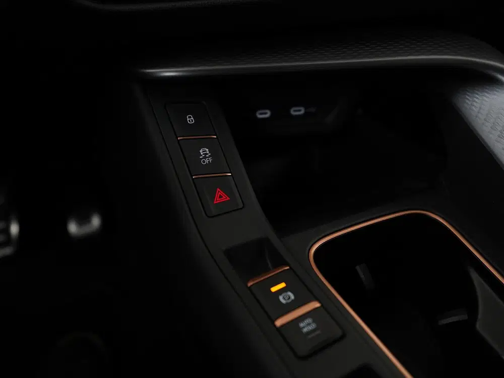 Cupra Terramar 1.5 TSI e-Hybrid Business uit 2025, foto 11