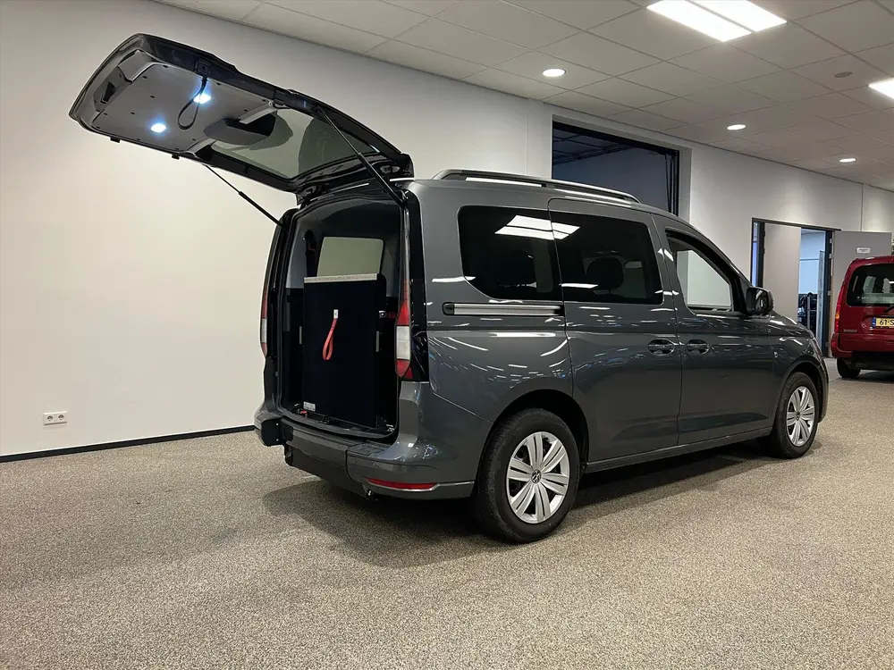 Volkswagen Caddy L1 Rolstoelauto Automaat 3+1 of 5+0 uit 2021, foto 10