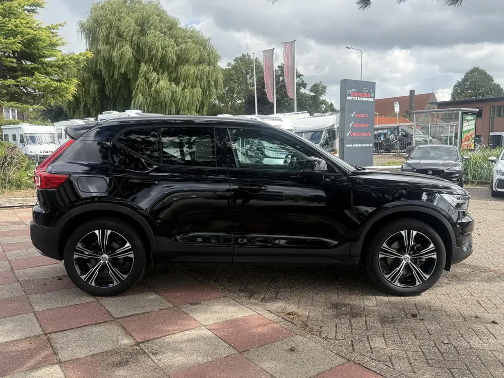 Volvo XC40 2.0 T4 Inscription trehaak panoramadak uit 2019, foto 13