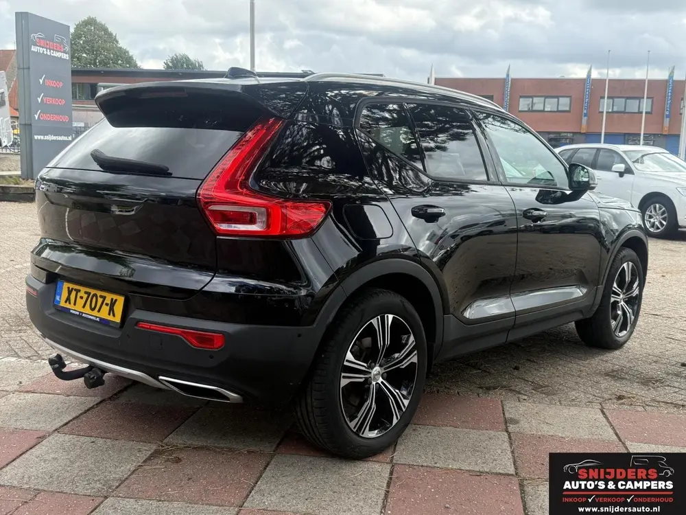 Volvo XC40 2.0 T4 Inscription trehaak panoramadak uit 2019, foto 4