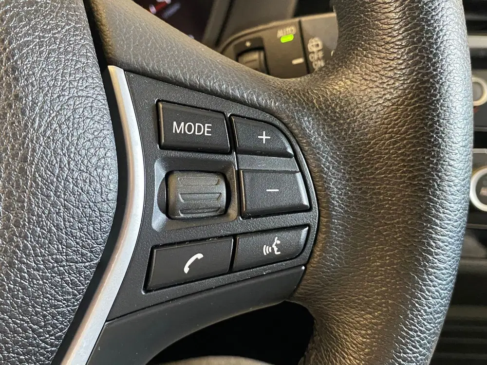 BMW 1-serie 116I SPORT LINE EDITION uit 2019, foto 17