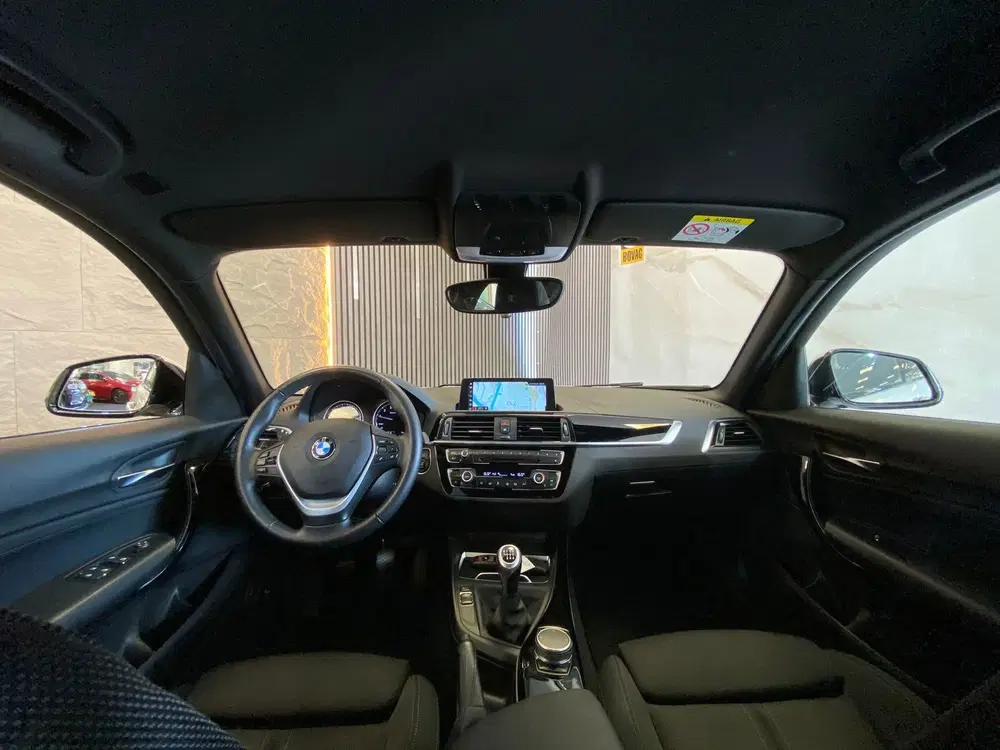 BMW 1-serie 116I SPORT LINE EDITION uit 2019, foto 3