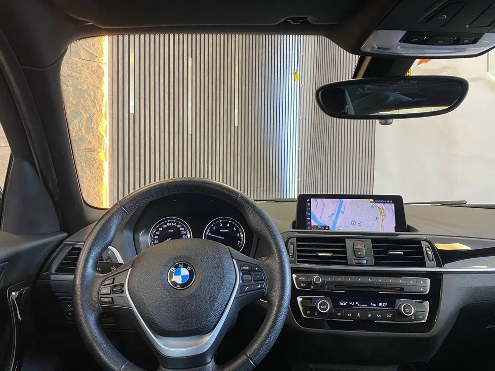 BMW 1-serie 116I SPORT LINE EDITION uit 2019, foto 4