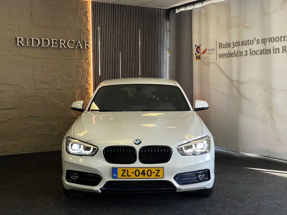 BMW 1-serie 116I SPORT LINE EDITION uit 2019, foto 6