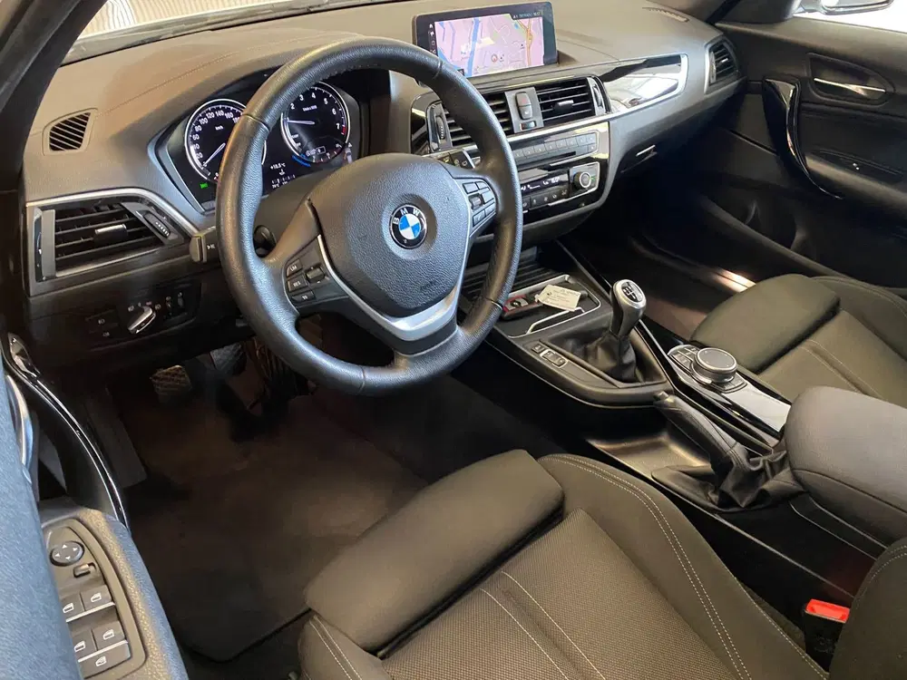 BMW 1-serie 116I SPORT LINE EDITION uit 2019, foto 9