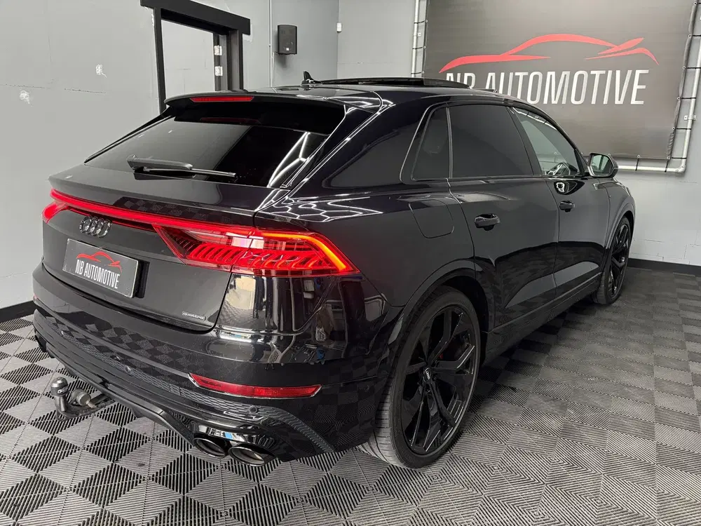 Audi Q8 60 TFSI e quattro Competition uit 2021, foto 2