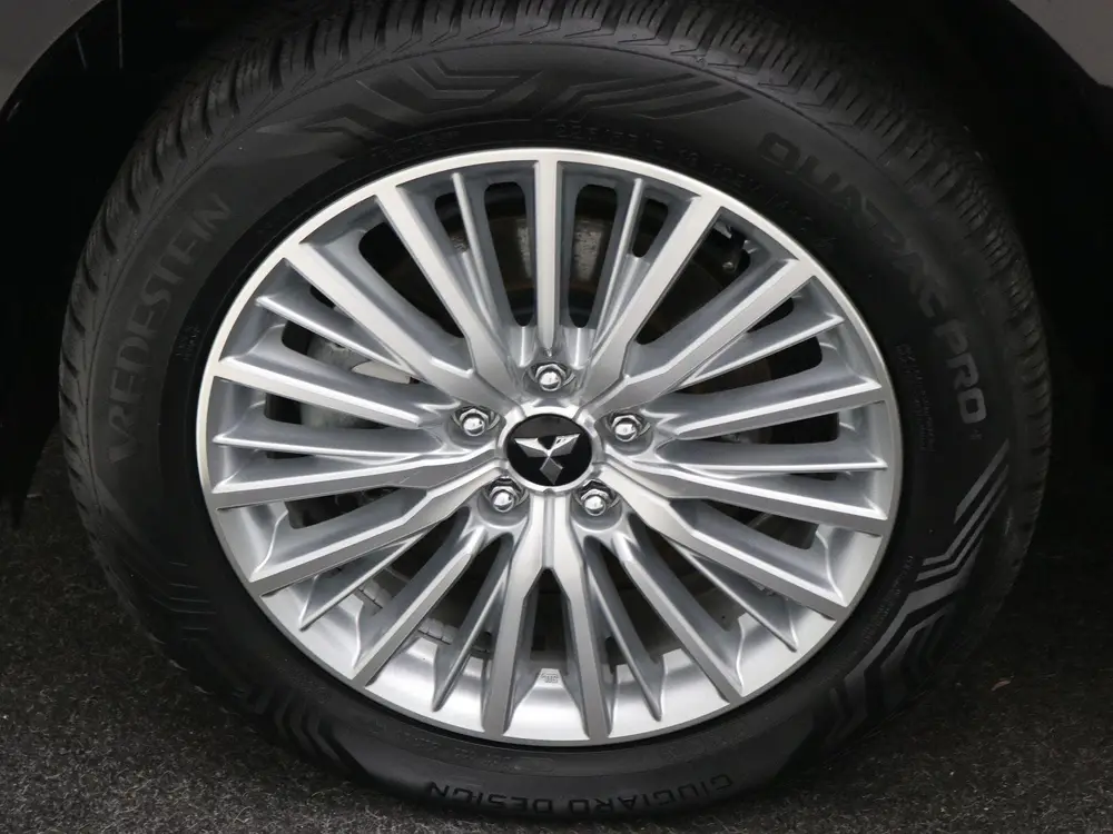 Mitsubishi Outlander 2.4 PHEV Pure / Stoelverwarming / Navig uit 2020, foto 7