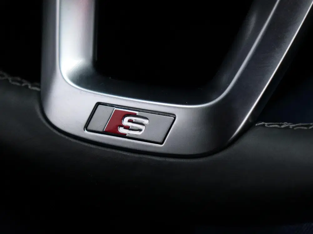 Audi Q5 55 TFSI e S edition uit 2021, foto 19