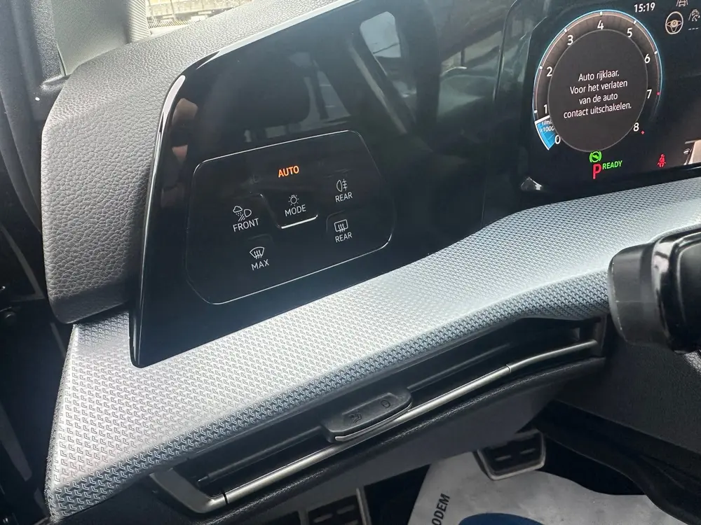 Volkswagen Golf 1.5 eTSI Life Edition,LED,Camera,App Connect uit 2025, foto 11
