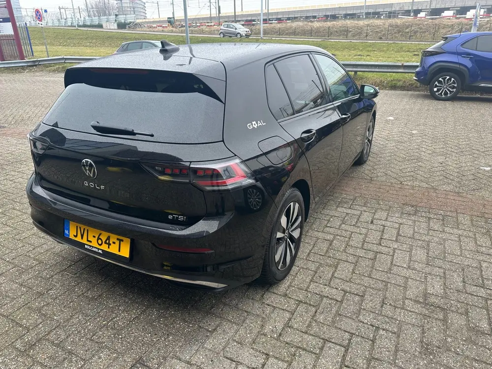 Volkswagen Golf 1.5 eTSI Life Edition,LED,Camera,App Connect uit 2025, foto 2
