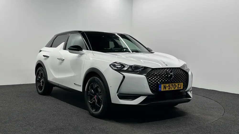 DS Automobiles 3 Crossback Ds 3 Crossback E-Tense Performance Line 50 kWh 97 % SOH 3 Fa uit 2021, foto 3