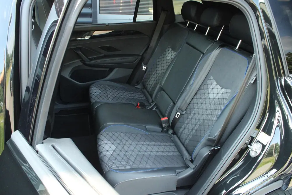 Volkswagen Tayron 1.5 eHybrid 204pk R-Line Edition | SoH 100 uit 2025, foto 6