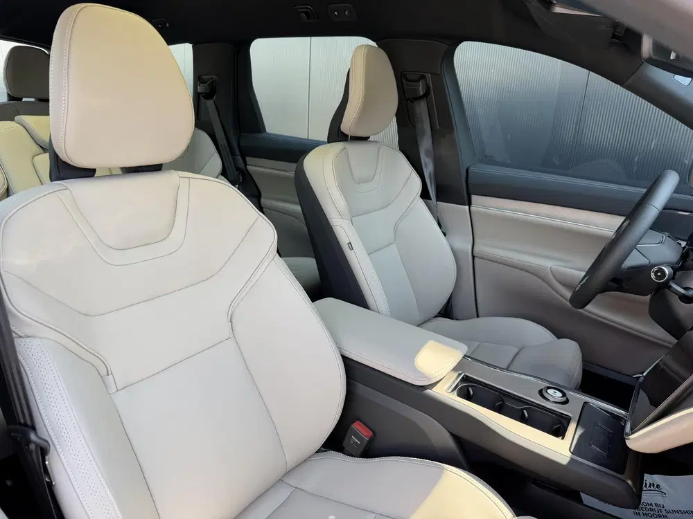 Volvo EX90 Single Motor Plus 7p. 92 kWh 21 inch licht uit 2026, foto 5