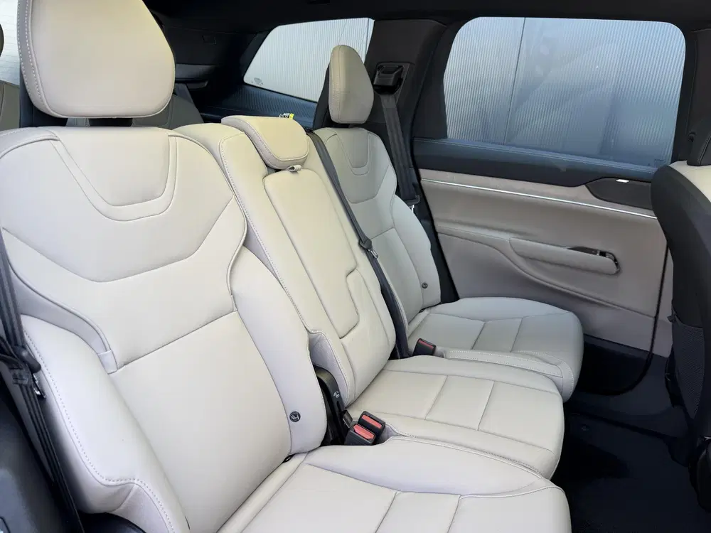 Volvo EX90 Single Motor Plus 7p. 92 kWh 21 inch licht uit 2026, foto 6