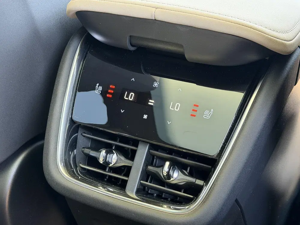 Volvo EX90 Single Motor Plus 7p. 92 kWh 21 inch licht uit 2026, foto 7