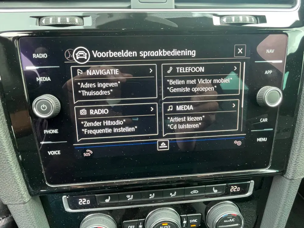 Volkswagen Golf Variant 1.5 TSI R-line | R-line interieur en uit 2019, foto 14