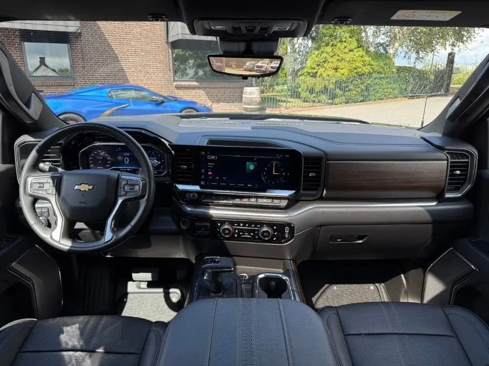 Chevrolet Silverado High Country Widebody 6.2L V8 Pick-Up uit 2024, foto 13