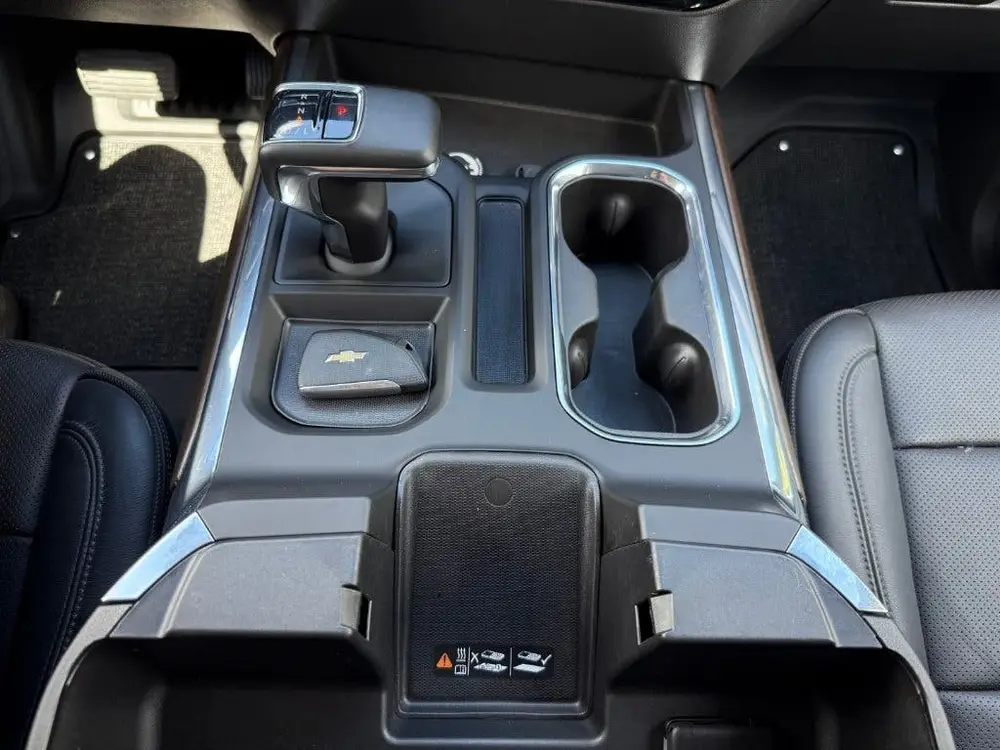 Chevrolet Silverado High Country Widebody 6.2L V8 Pick-Up uit 2024, foto 19