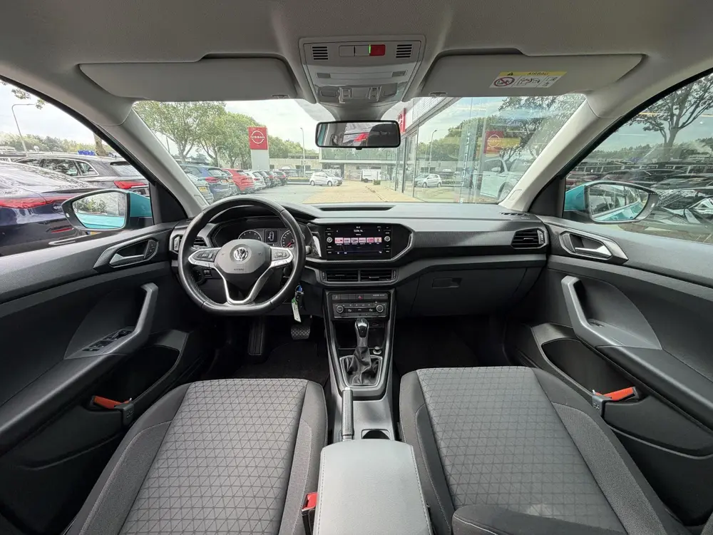 Volkswagen T-Cross 1.0 TSI Life Automaat 116PK | Achteruitri uit 2019, foto 4