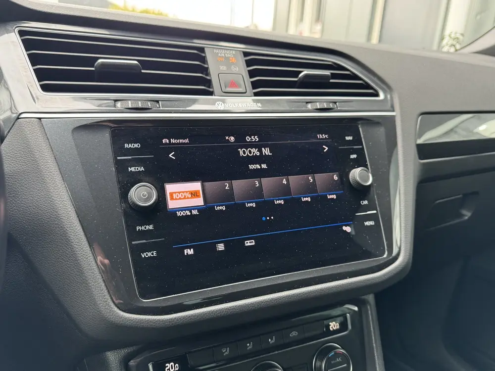 Volkswagen Tiguan 1.5 TSI 150pk DSG ACT Highline Business R uit 2020, foto 15