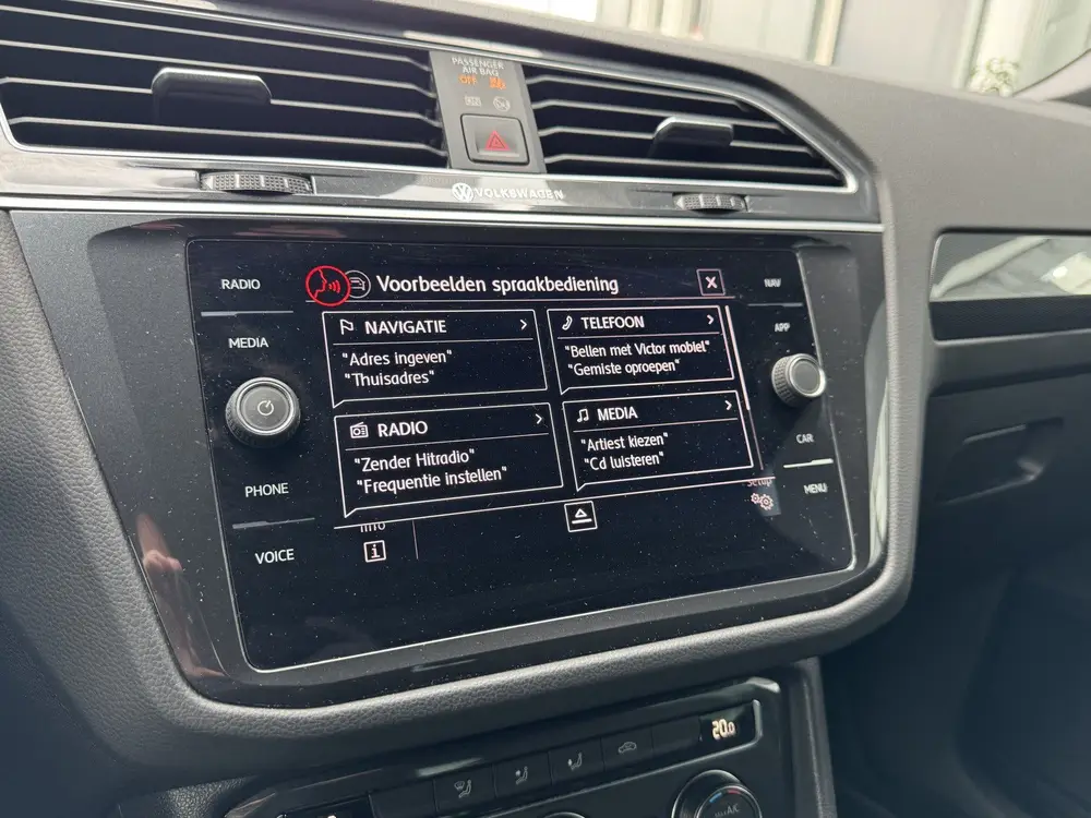 Volkswagen Tiguan 1.5 TSI 150pk DSG ACT Highline Business R uit 2020, foto 18
