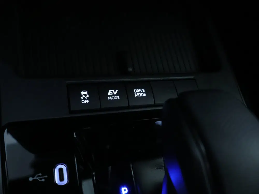 Toyota Corolla Cross Hybrid 180 GR Sport Demo (bj 2025) uit 2025, foto 19