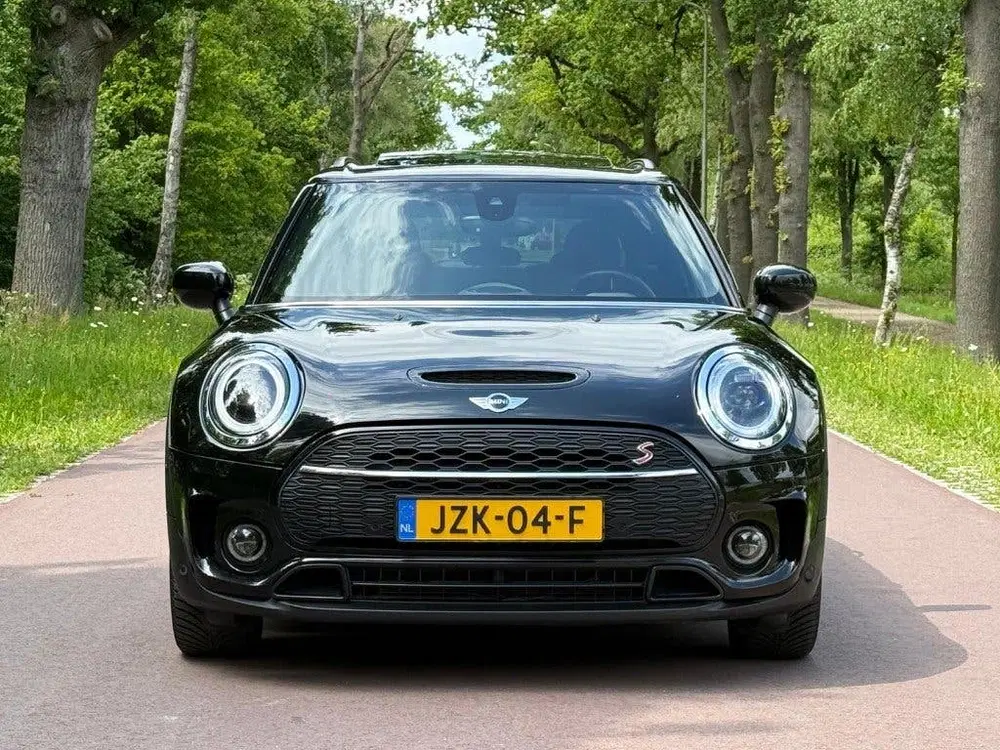 Mini Clubman Clubman 2.0 Cooper S Knightbridge editie f uit 2022, foto 2