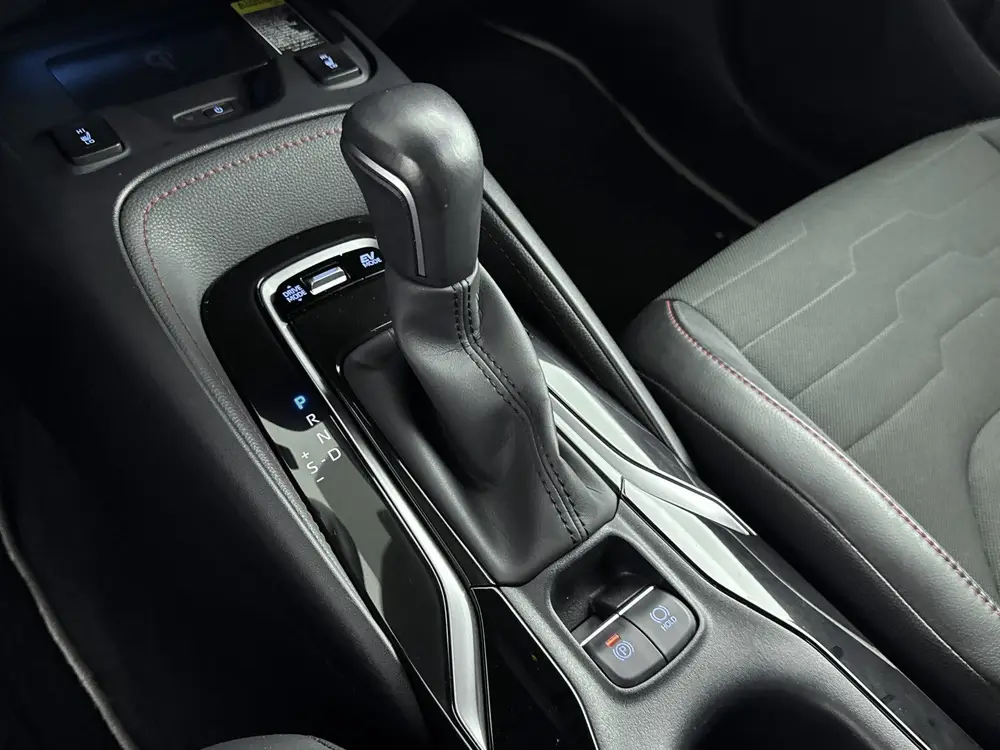 Toyota Corolla 2.0 Hybrid Executive JBL uit 2019, foto 14