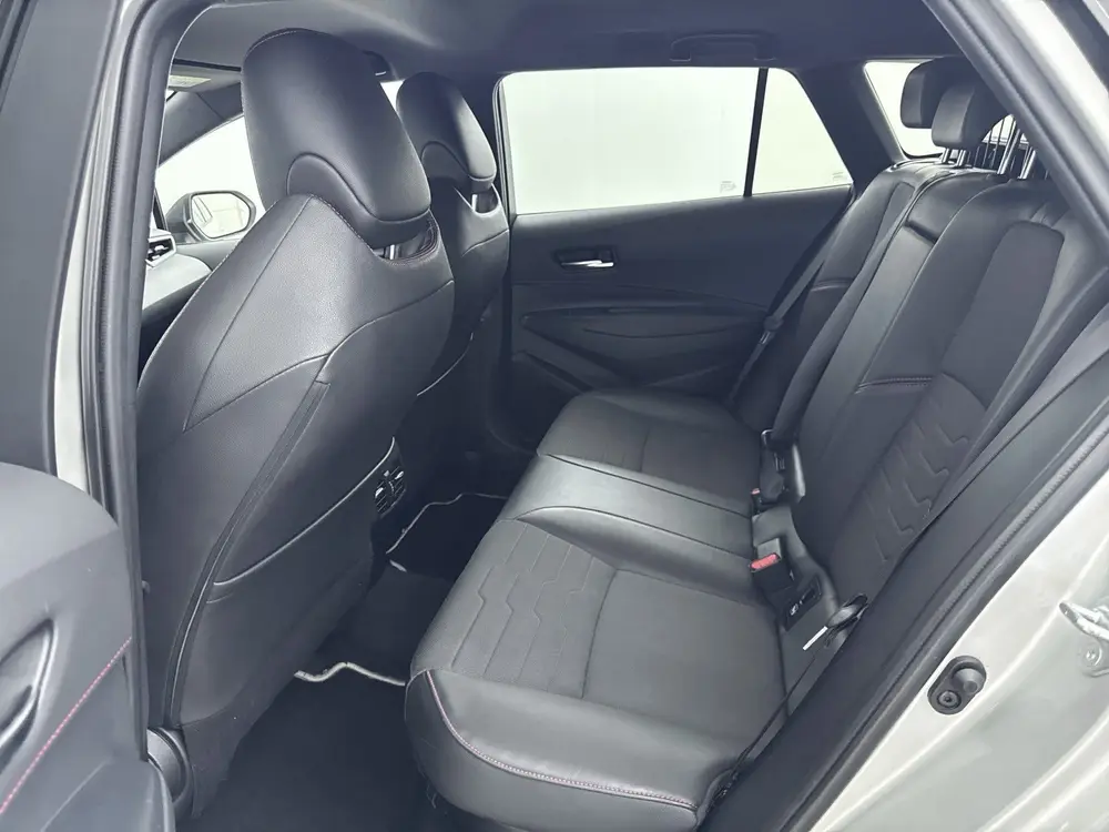 Toyota Corolla 2.0 Hybrid Executive JBL uit 2019, foto 15