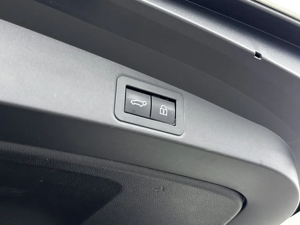 Toyota Corolla 2.0 Hybrid Executive JBL uit 2019, foto 17